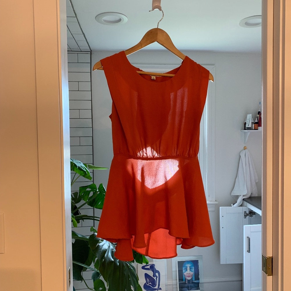 Pink Cut out back sleeveless blouse